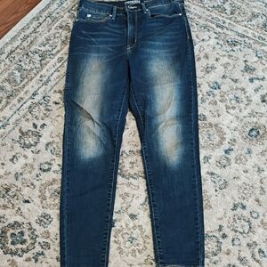 Denizen from Levi's Women's Faded Dark Blue Skinny Jeans